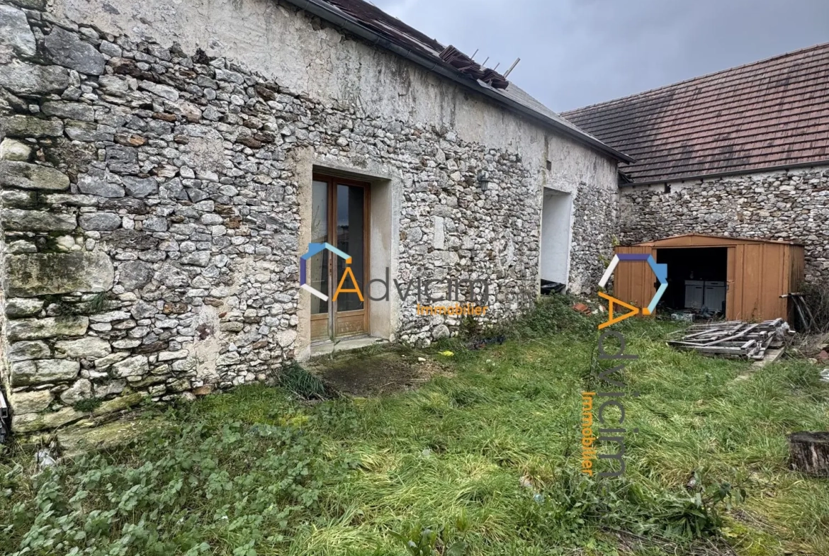 Maison à rénover de 90 m² à Montbazin avec terrasse et parking - Opportunité d'investissement 