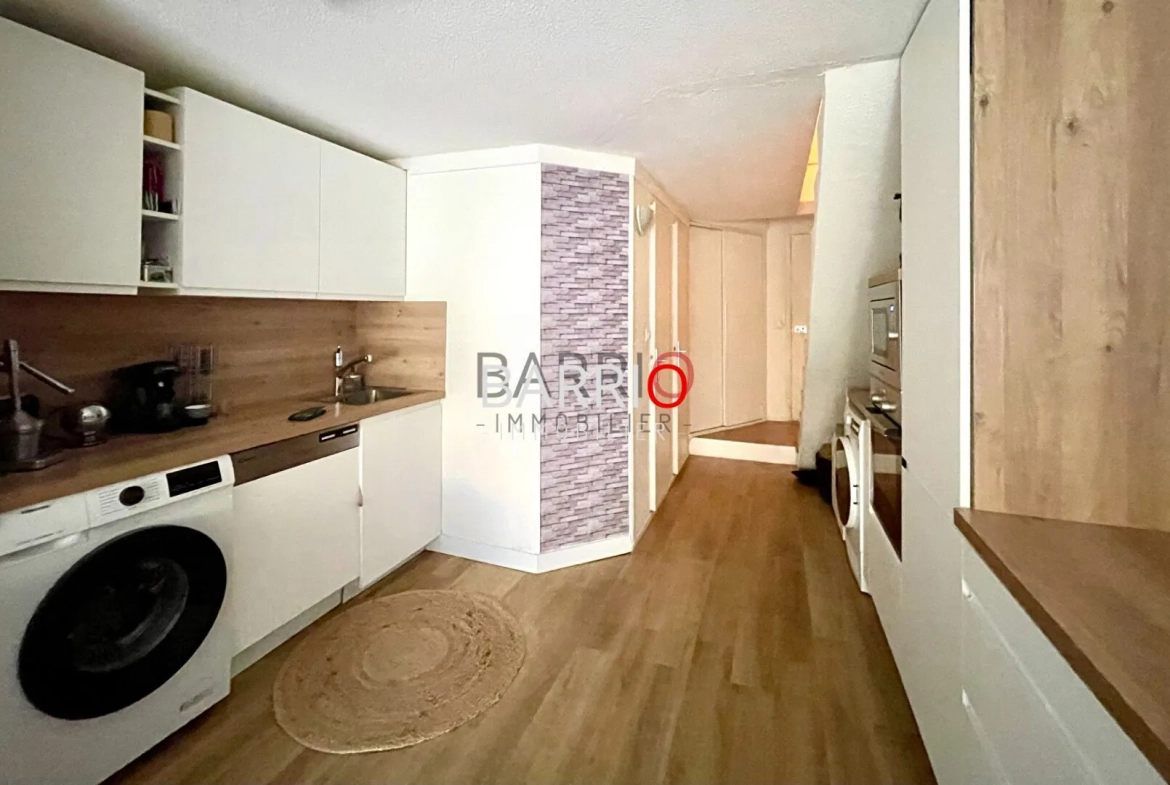 Appartement rénové avec terrasse et piscine à Saint-Cyprien Proche Golf 