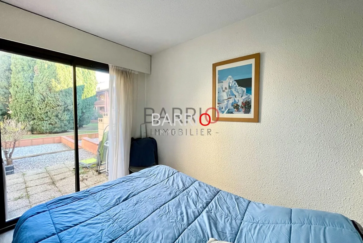 Appartement rénové avec terrasse et piscine à Saint-Cyprien Proche Golf 