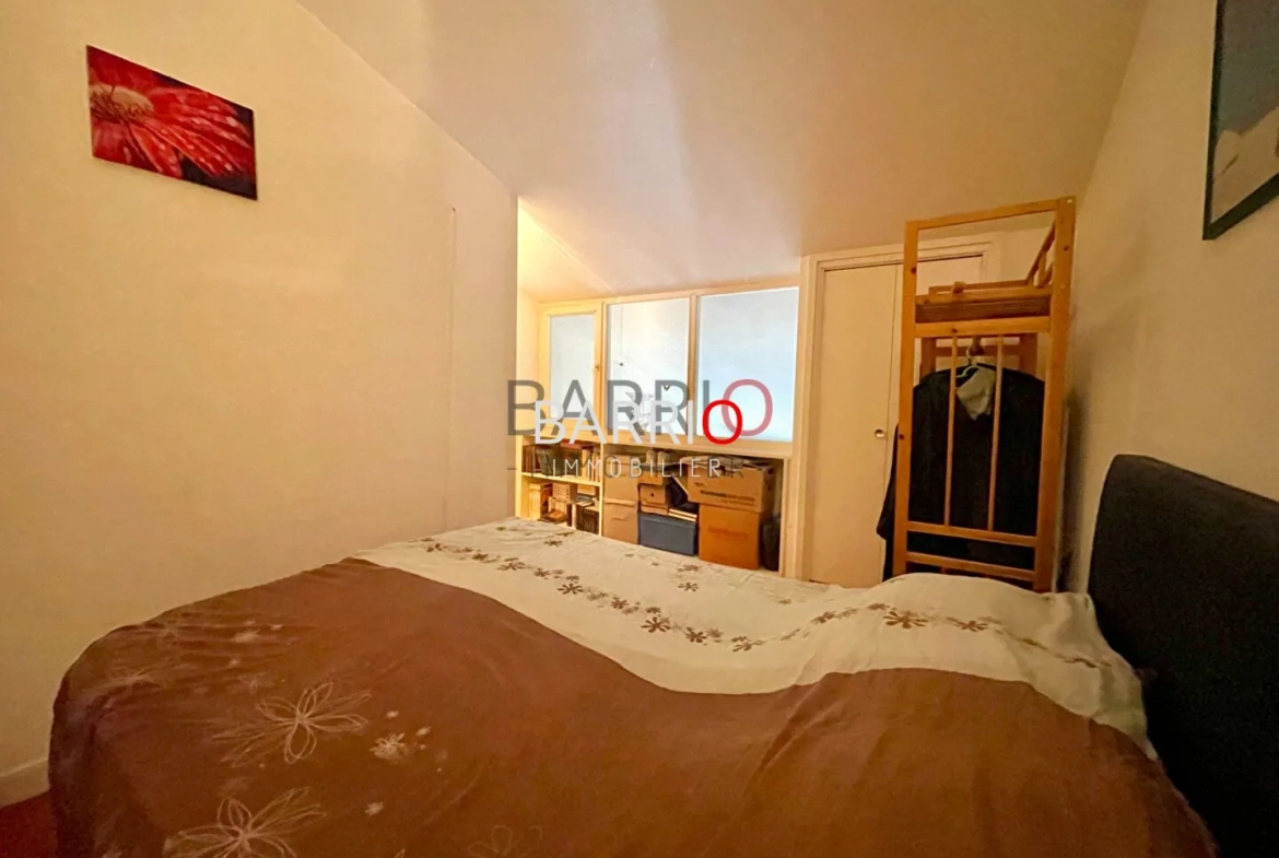 Appartement rénové avec terrasse et piscine à Saint-Cyprien Proche Golf 