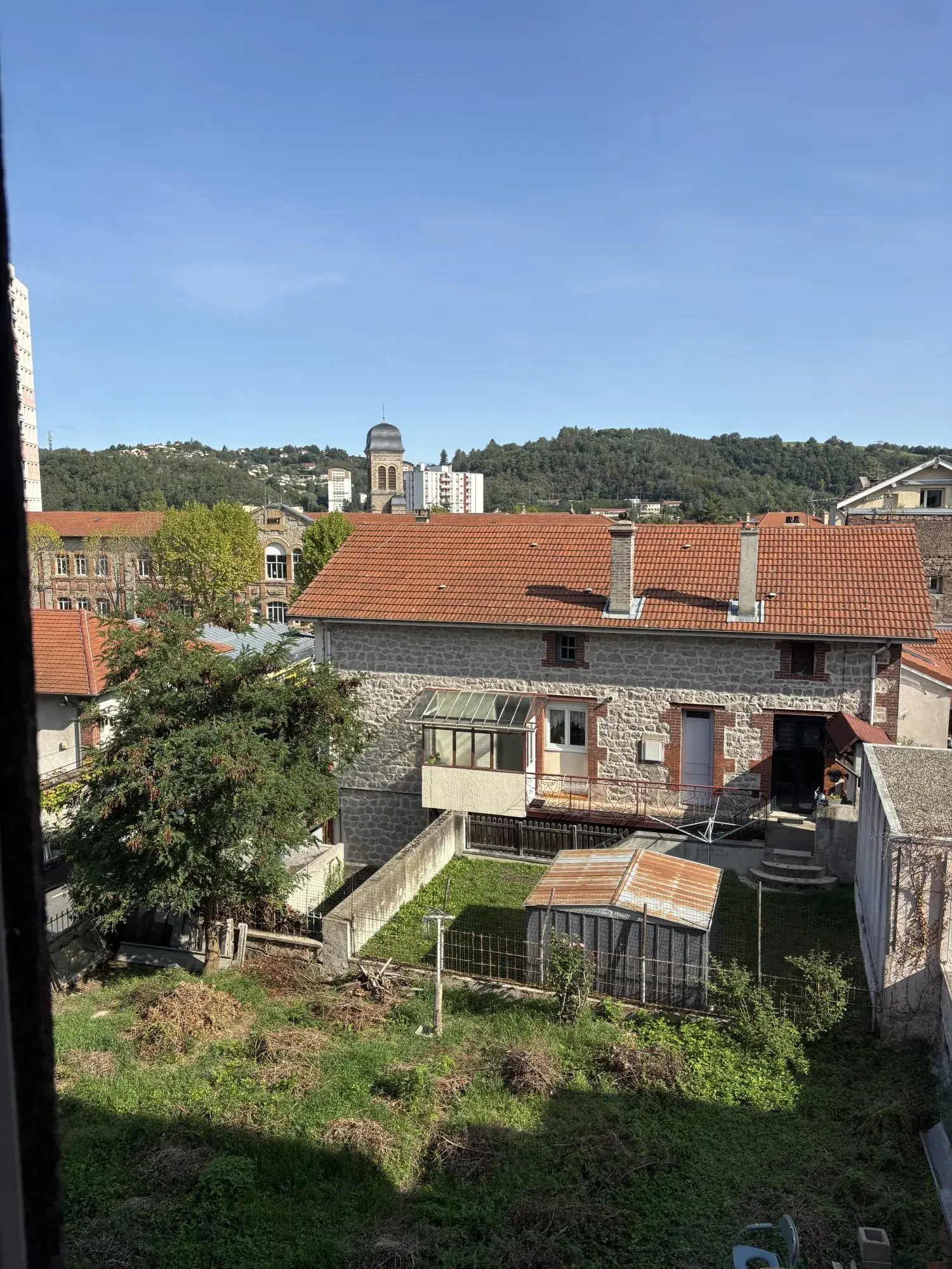 Appartement T2 à vendre à Firminy – 47,45 m², rénovable, proche commodités 