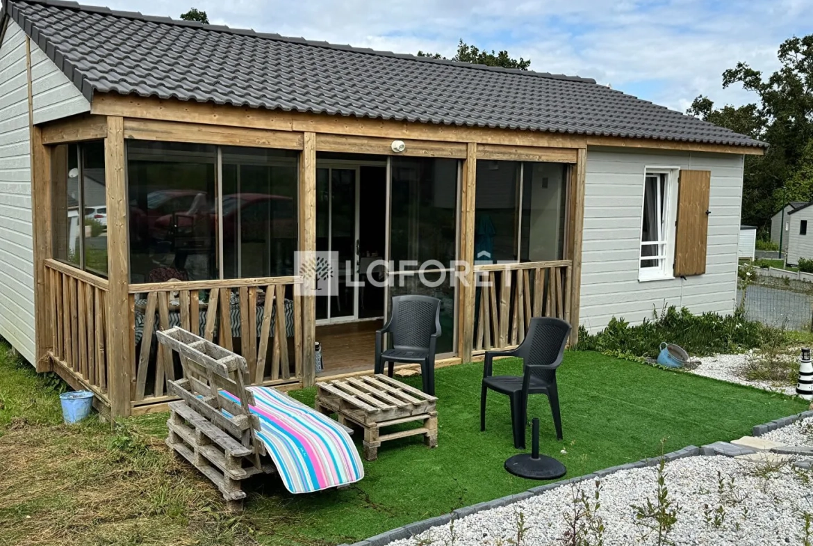 Charmant chalet meublé avec piscine à Pont l'Abbé, résidence de vacances 