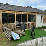 Charmant chalet meublé avec piscine à Pont l'Abbé, résidence de vacances