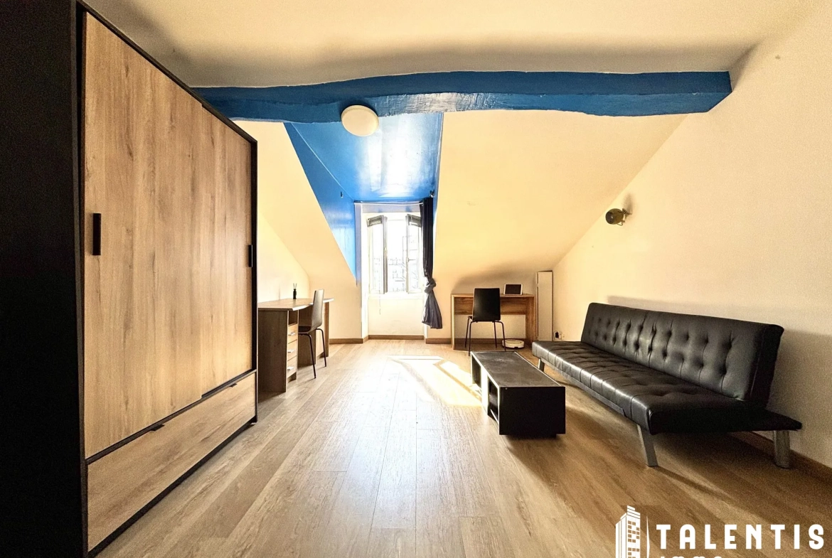 Appartement 2 pièces lumineux à Nantes proche CHU – Dernier étage 