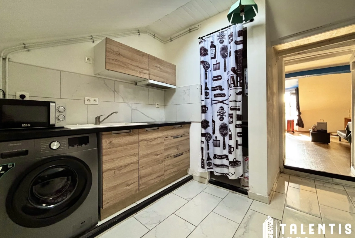 Appartement 2 pièces lumineux à Nantes proche CHU – Dernier étage 