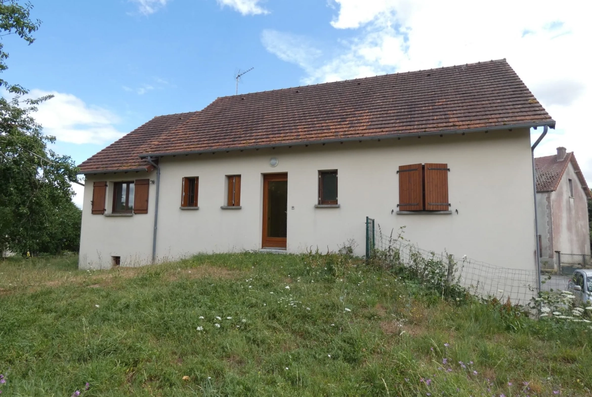 Belle maison avec sous-sol et jardin à Jarnages, proche Guéret 