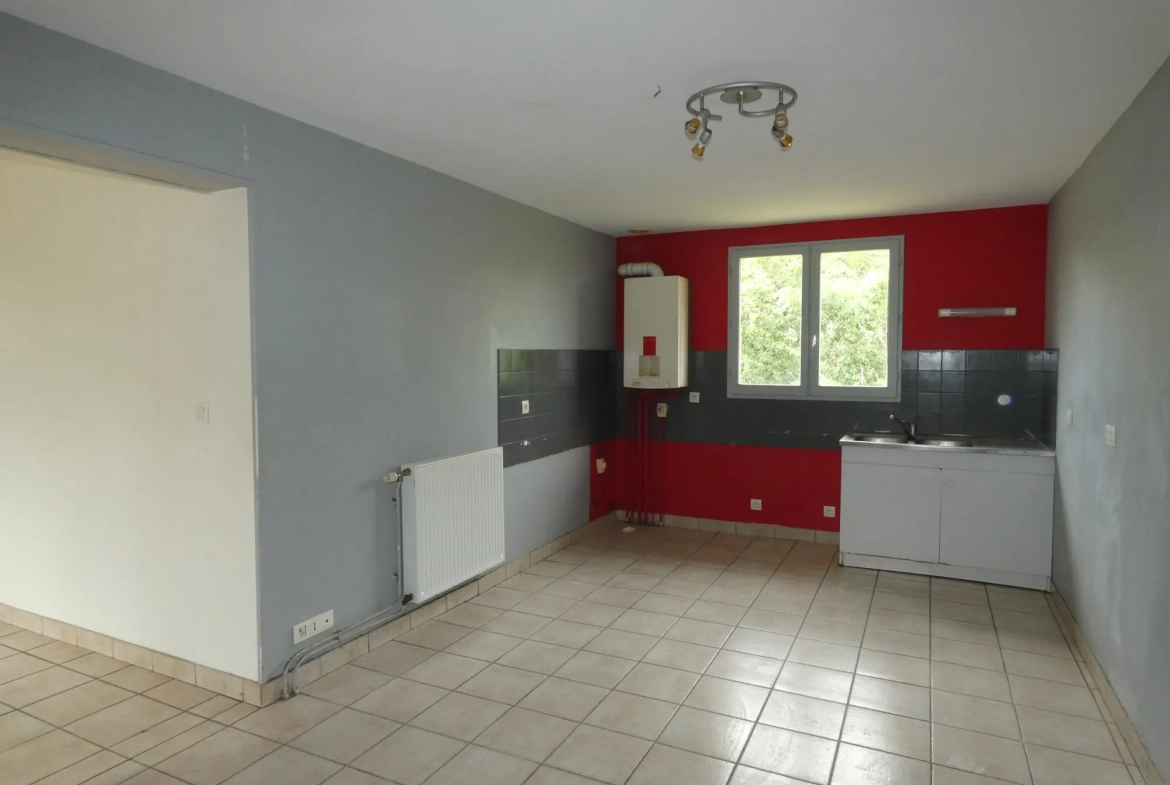 Belle maison avec sous-sol et jardin à Jarnages, proche Guéret 