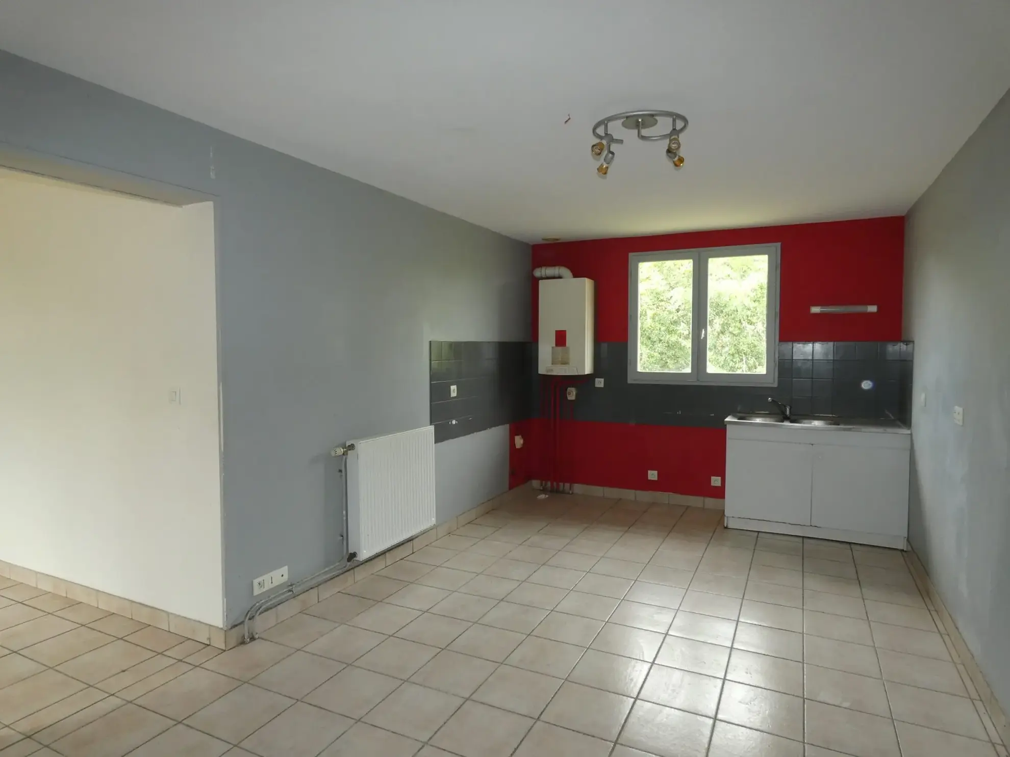 Belle maison avec sous-sol et jardin à Jarnages, proche Guéret 