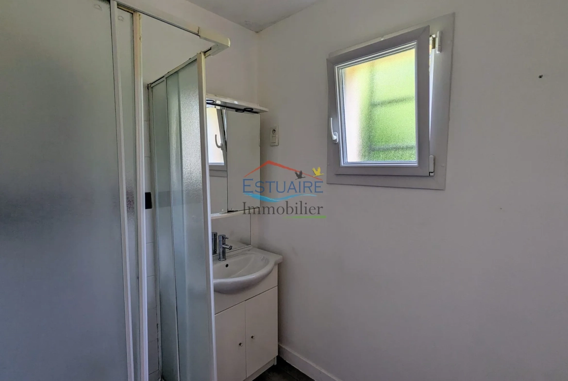 Maison à vendre avec 2 chambres, garage et jardin à Saffré - Nantes 