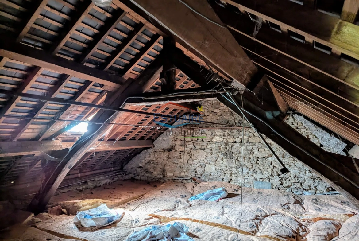 Maison à vendre avec 2 chambres, garage et jardin à Saffré - Nantes 