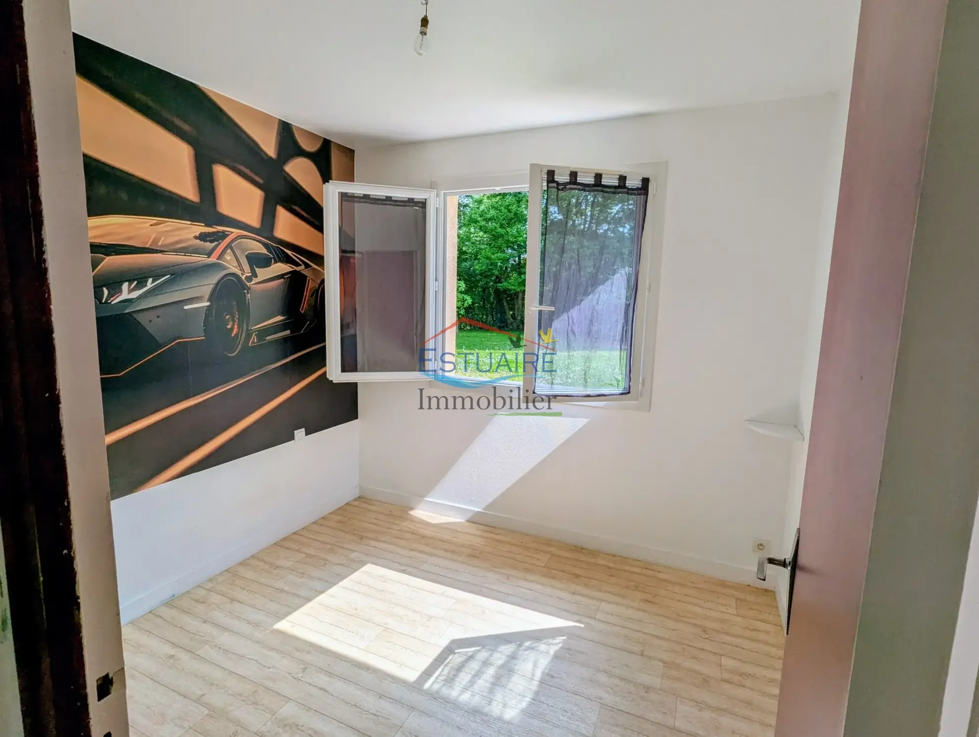 Maison à vendre avec 2 chambres, garage et jardin à Saffré - Nantes 