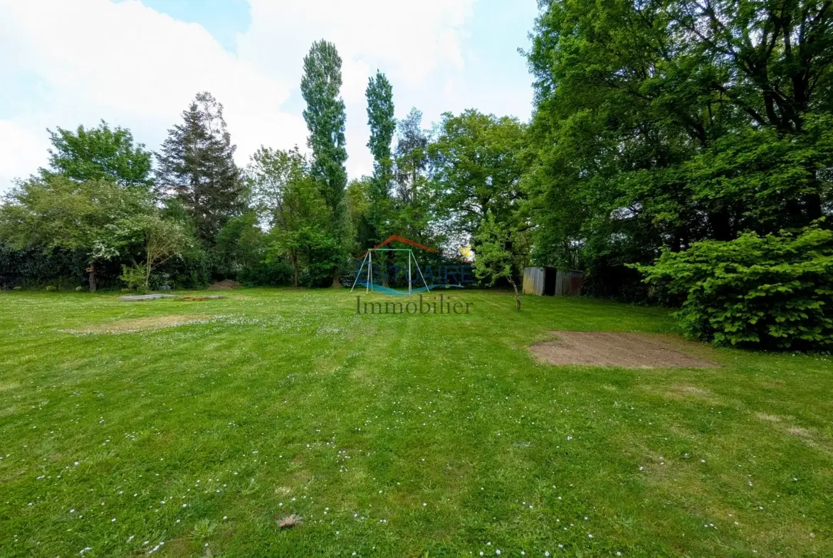 Maison à vendre avec 2 chambres, garage et jardin à Saffré - Nantes 