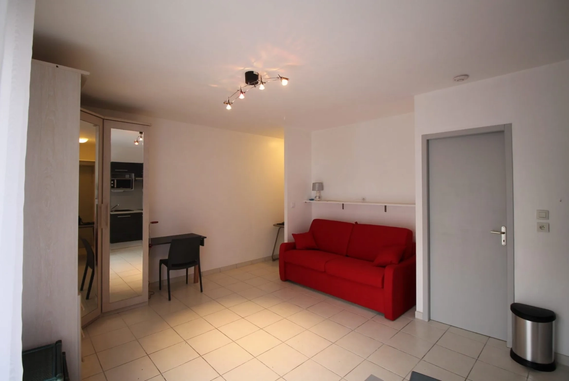 Appartement T1 meublé avec terrasse à Toulouse – Emplacement idéal en centre-ville 