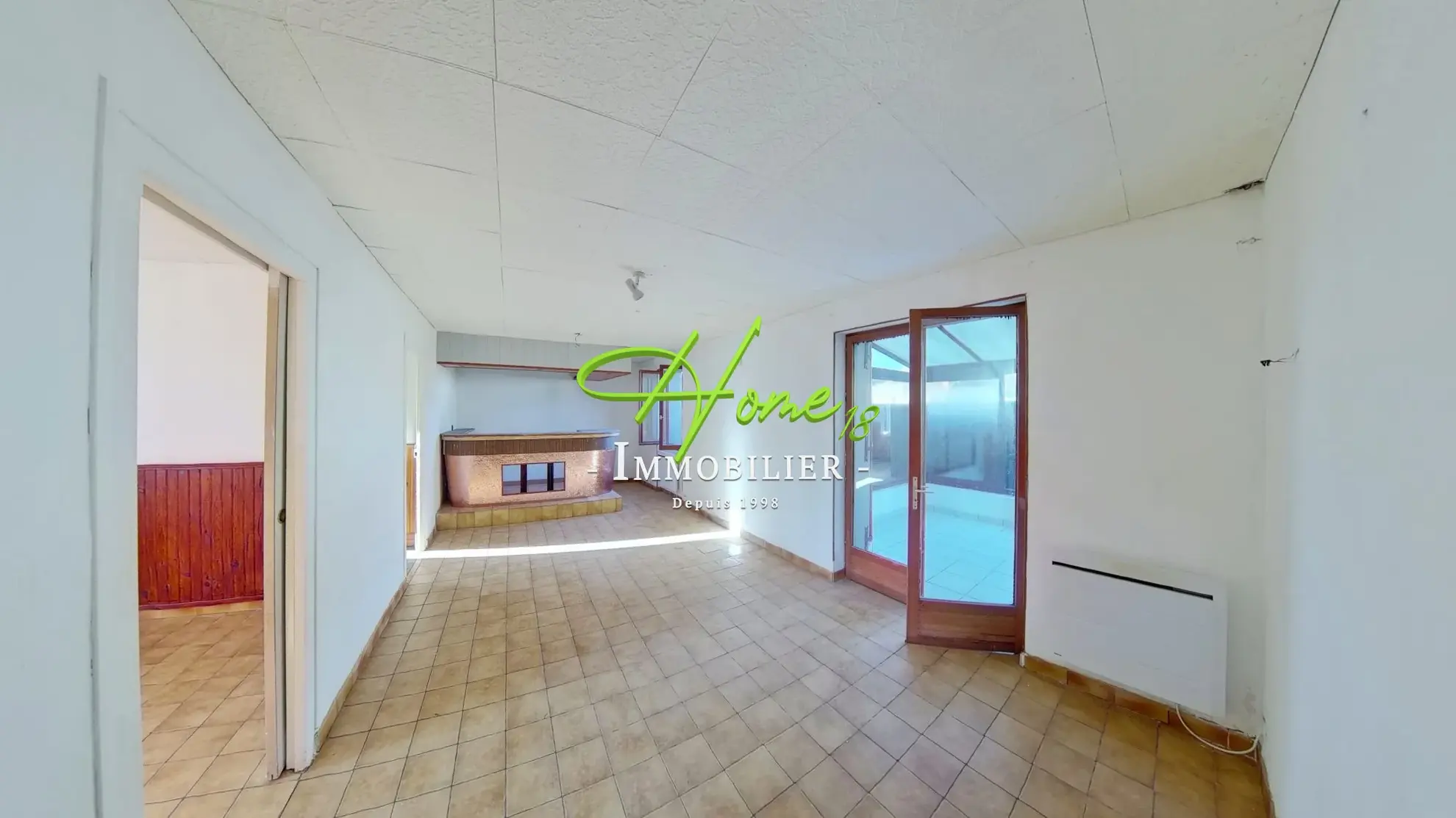 Maison 7 pièces avec terrasse et jardin à Savigny-en-Septaine - Exclu 