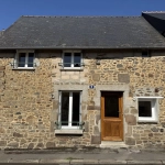 Maison de ville à Combourg de 93 m² avec jardin et potentiel
