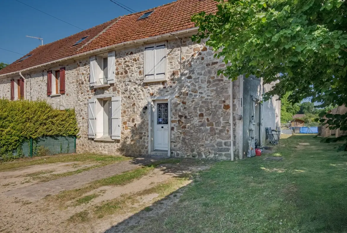 Maison en Pierre de 113m² à Chezy-en-Orxois - Authentique et Calme 
