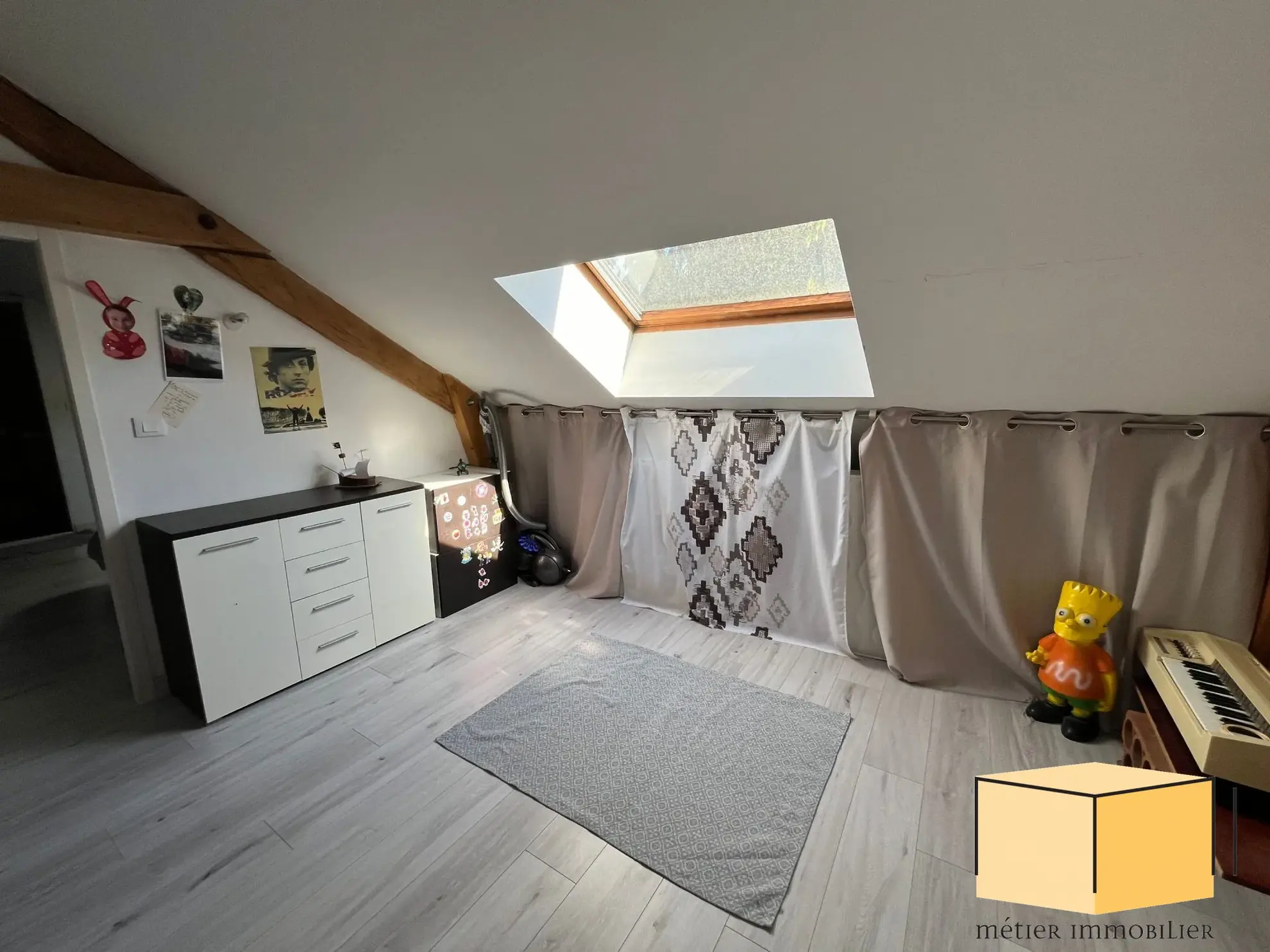 Appartement F3 bis avec terrasse à Yenne, centre-ville 