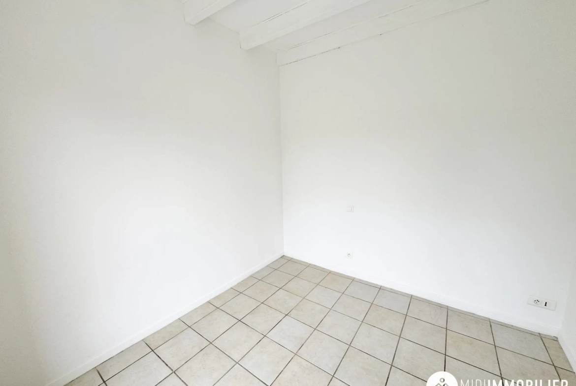 Maison de campagne rénovée à Monestiés – 103 m² avec grand terrain et garage 