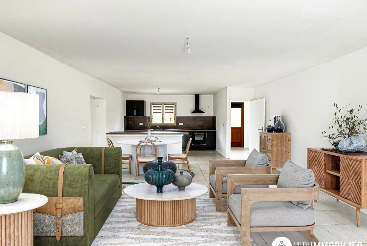 Maison de campagne rénovée à Monestiés – 103 m² avec grand terrain et garage 