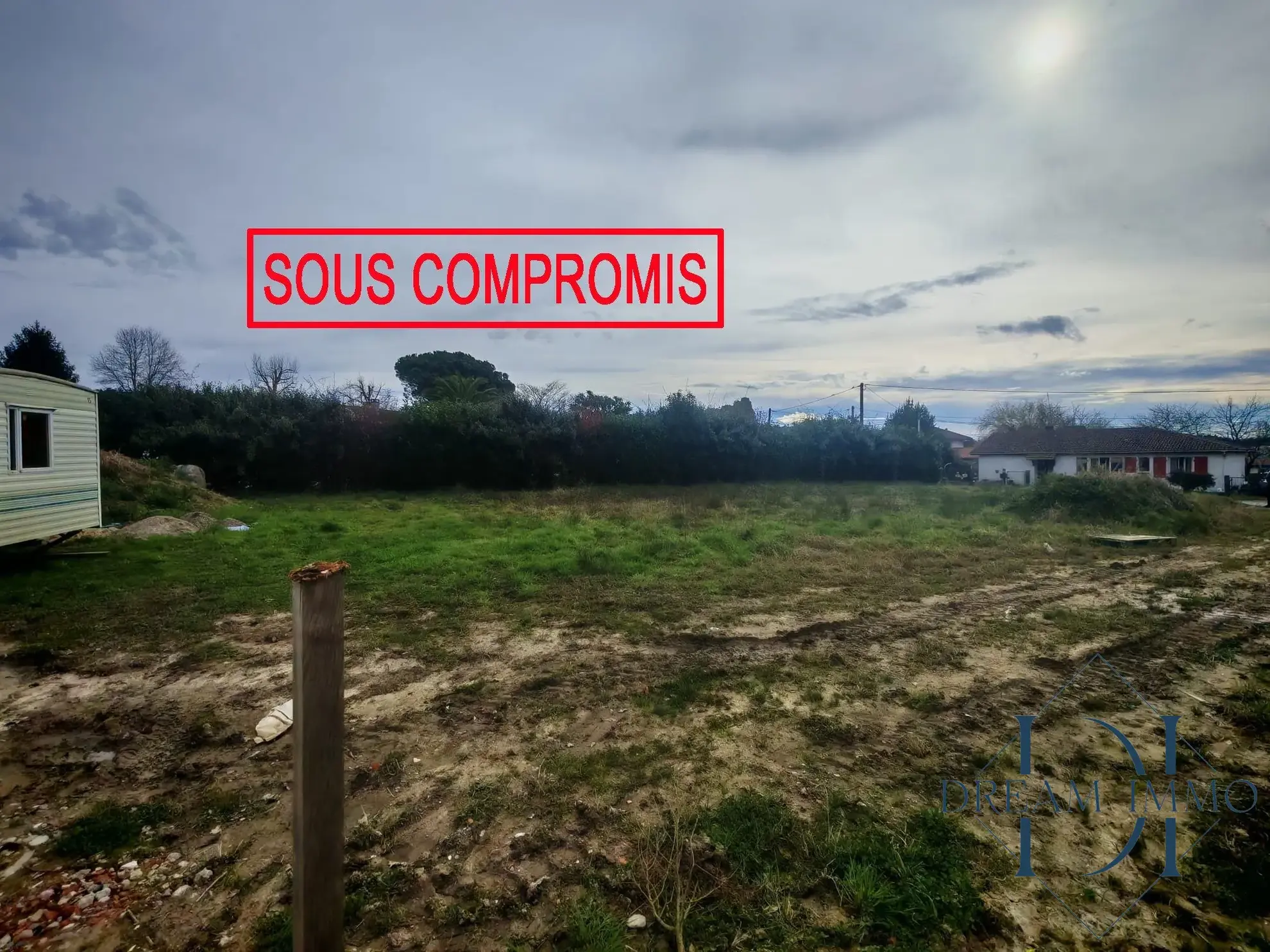 Terrain constructible plat de 740 m² à Saint-Lon-les-Mines – Opportunité à saisir 
