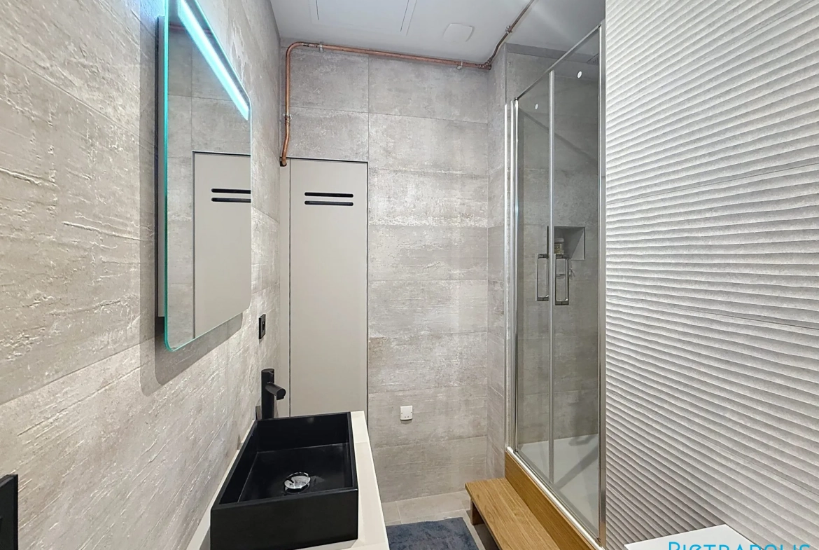 Appartement de 70 m² avec suites et cuisine équipée à Tarare 
