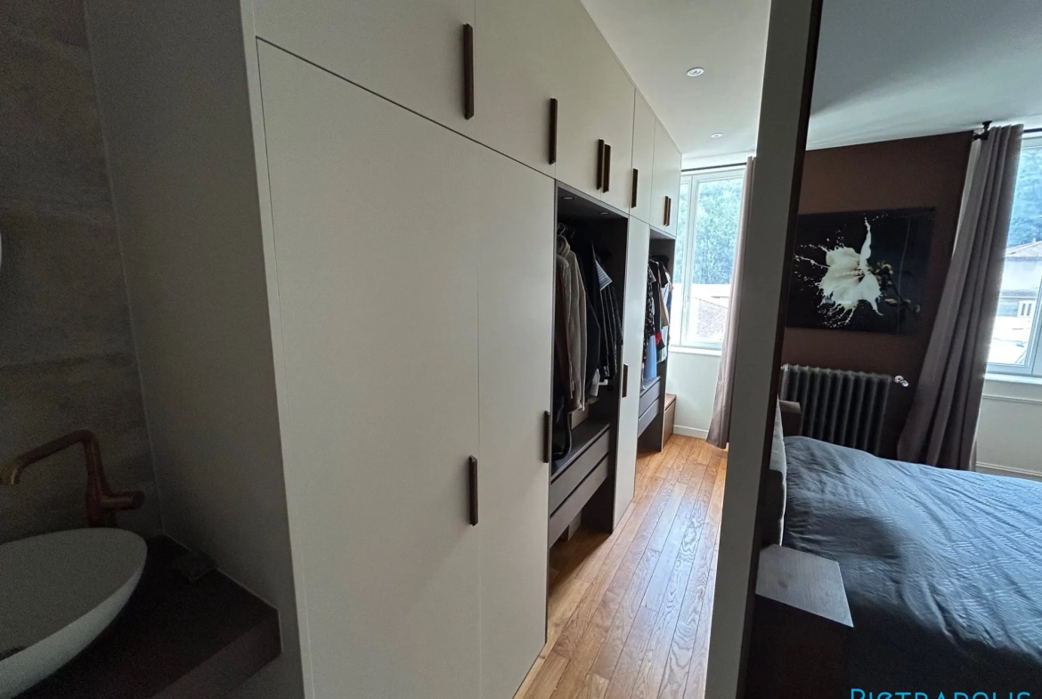 Appartement de 70 m² avec suites et cuisine équipée à Tarare 