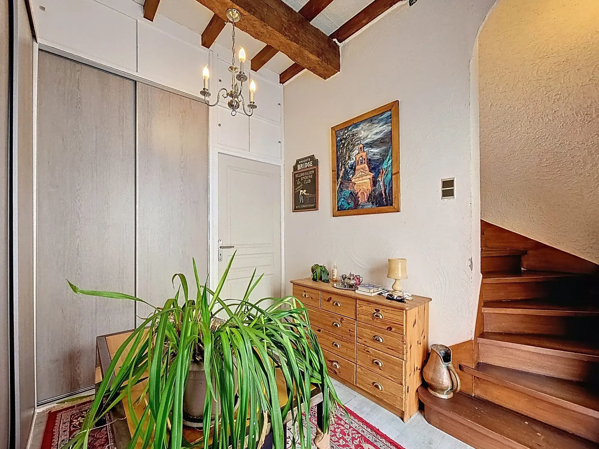 À vendre maison de ville à Lanta - 67 m², 3 niveaux, balcon, à rénover 