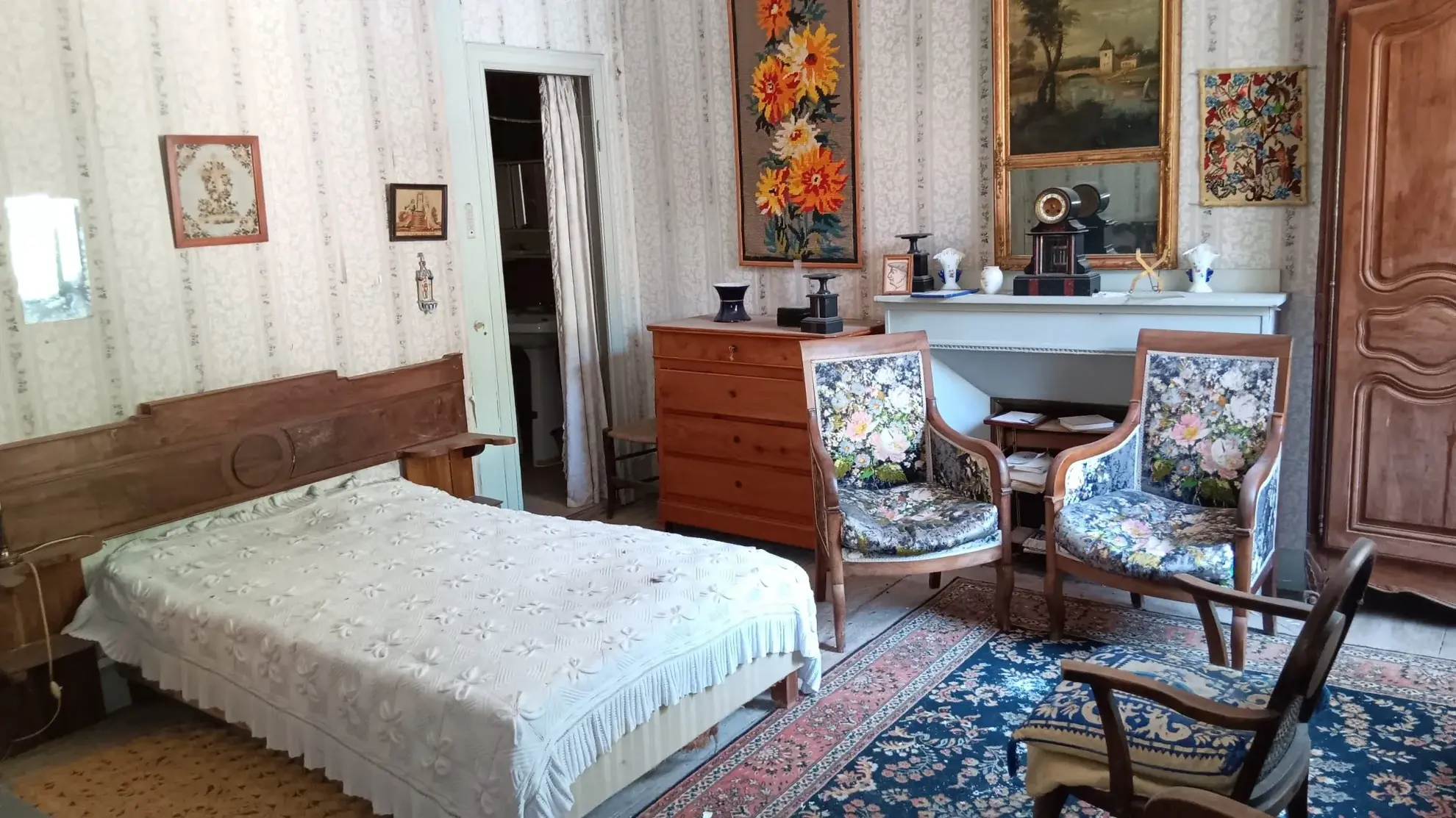 Maison à vendre avec vue sur les montagnes à Saint-Béat-Lez - 180 m² à rénover 