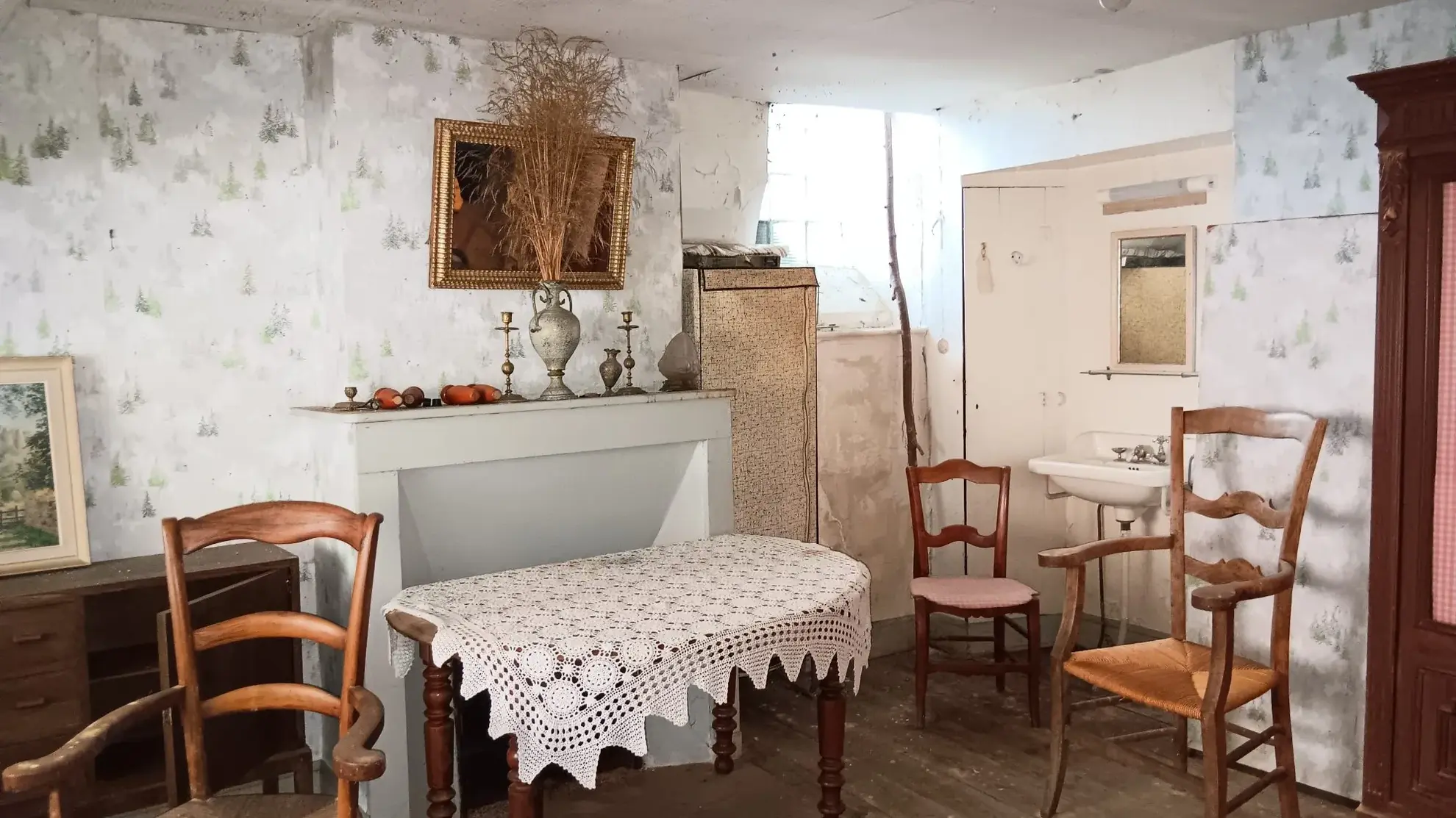 Maison à vendre avec vue sur les montagnes à Saint-Béat-Lez - 180 m² à rénover 