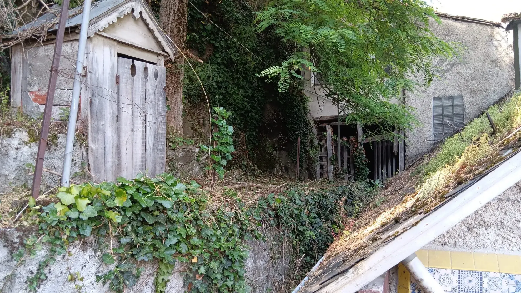Maison à vendre avec vue sur les montagnes à Saint-Béat-Lez - 180 m² à rénover 