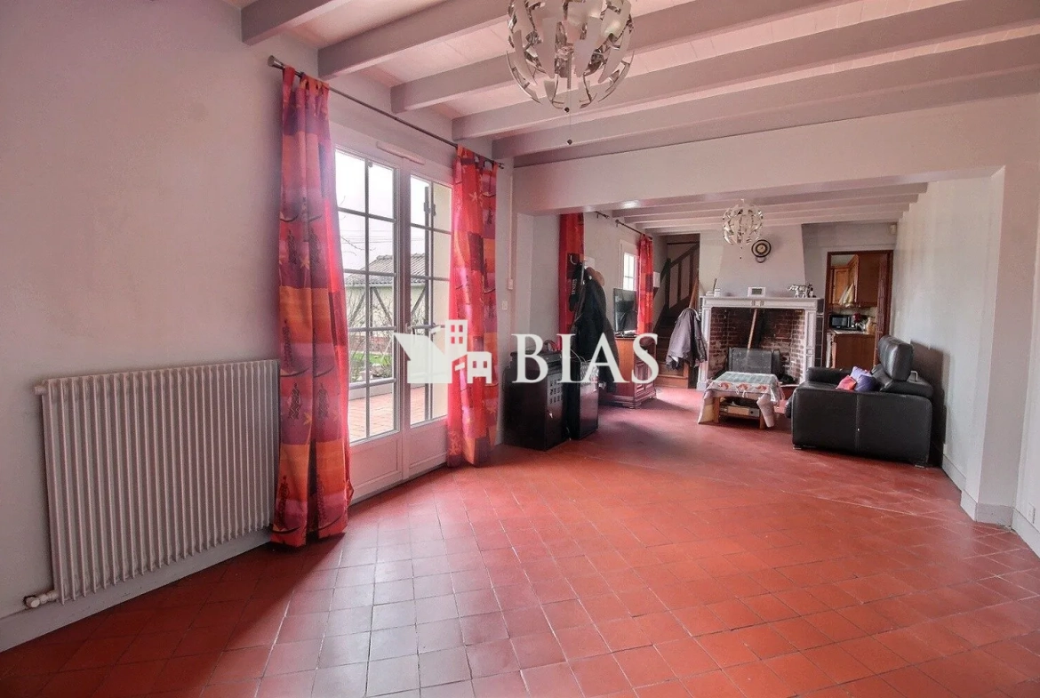 Maison normande à Bourg-Achard avec 2 chambres et terrain de 340 m² 