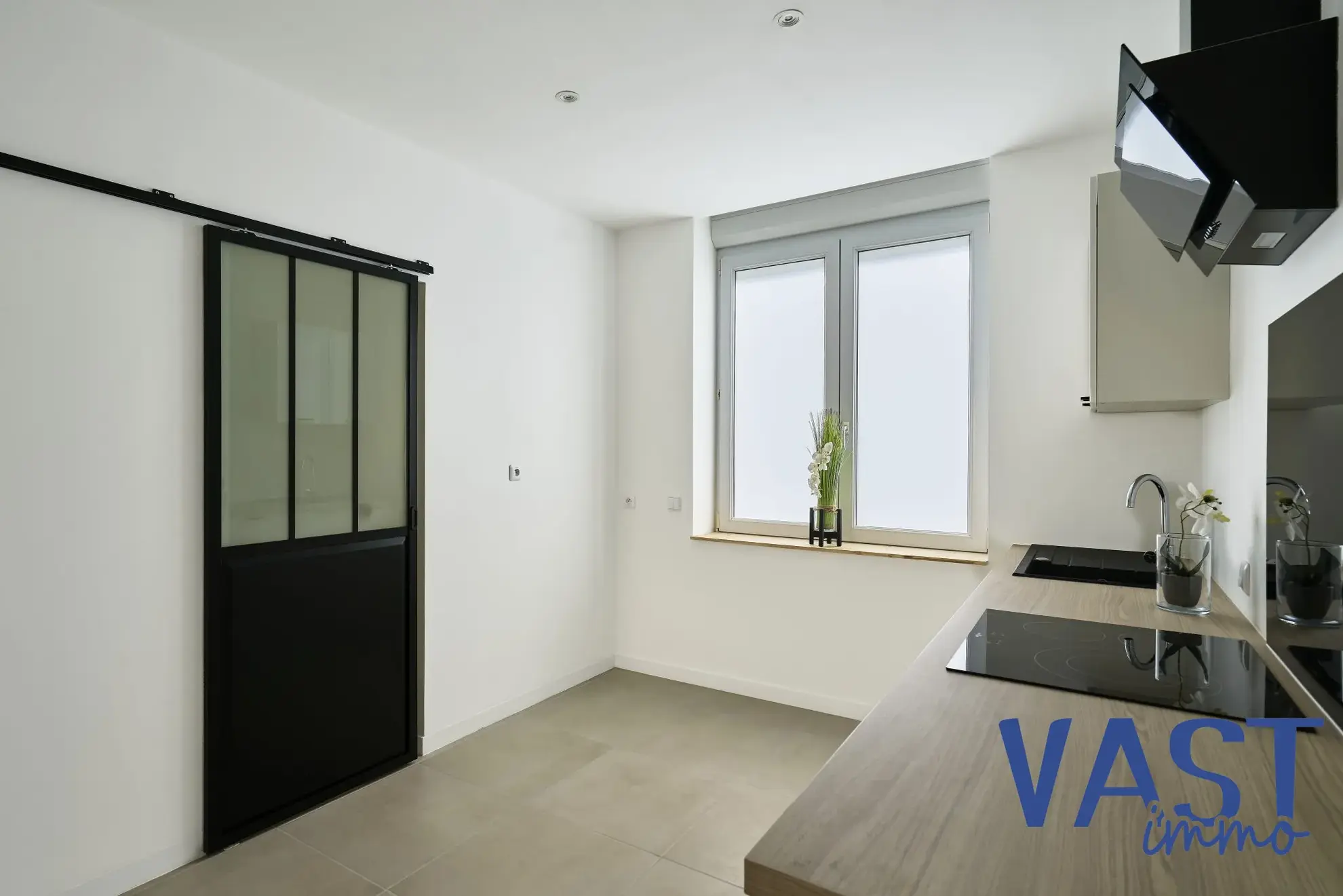 Maison ancienne rénovée avec 3 chambres, terrasse et jardin à Wattrelos 
