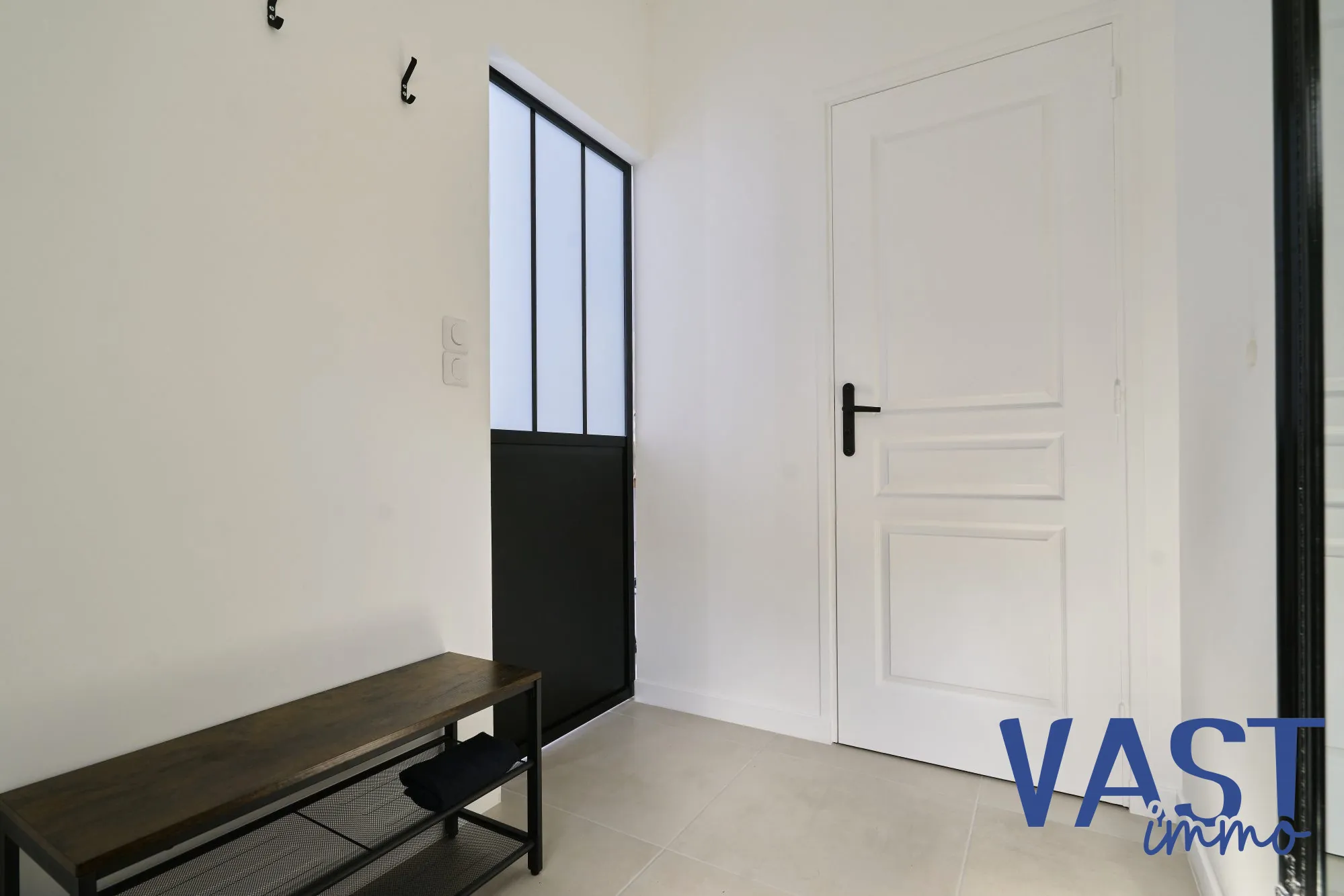 Maison ancienne rénovée avec 3 chambres, terrasse et jardin à Wattrelos 