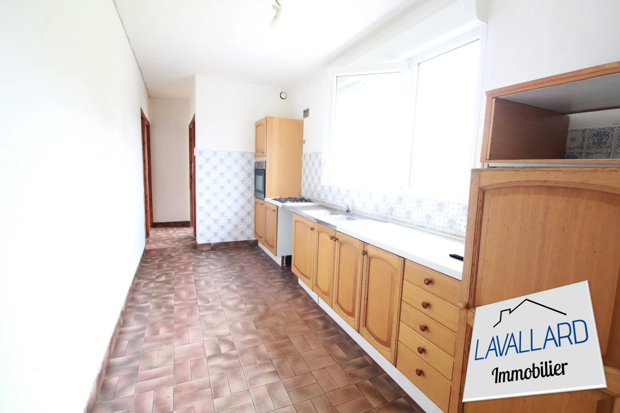 Maison 4 chambres avec garage et terrain à Beauquesne, 120 m² 