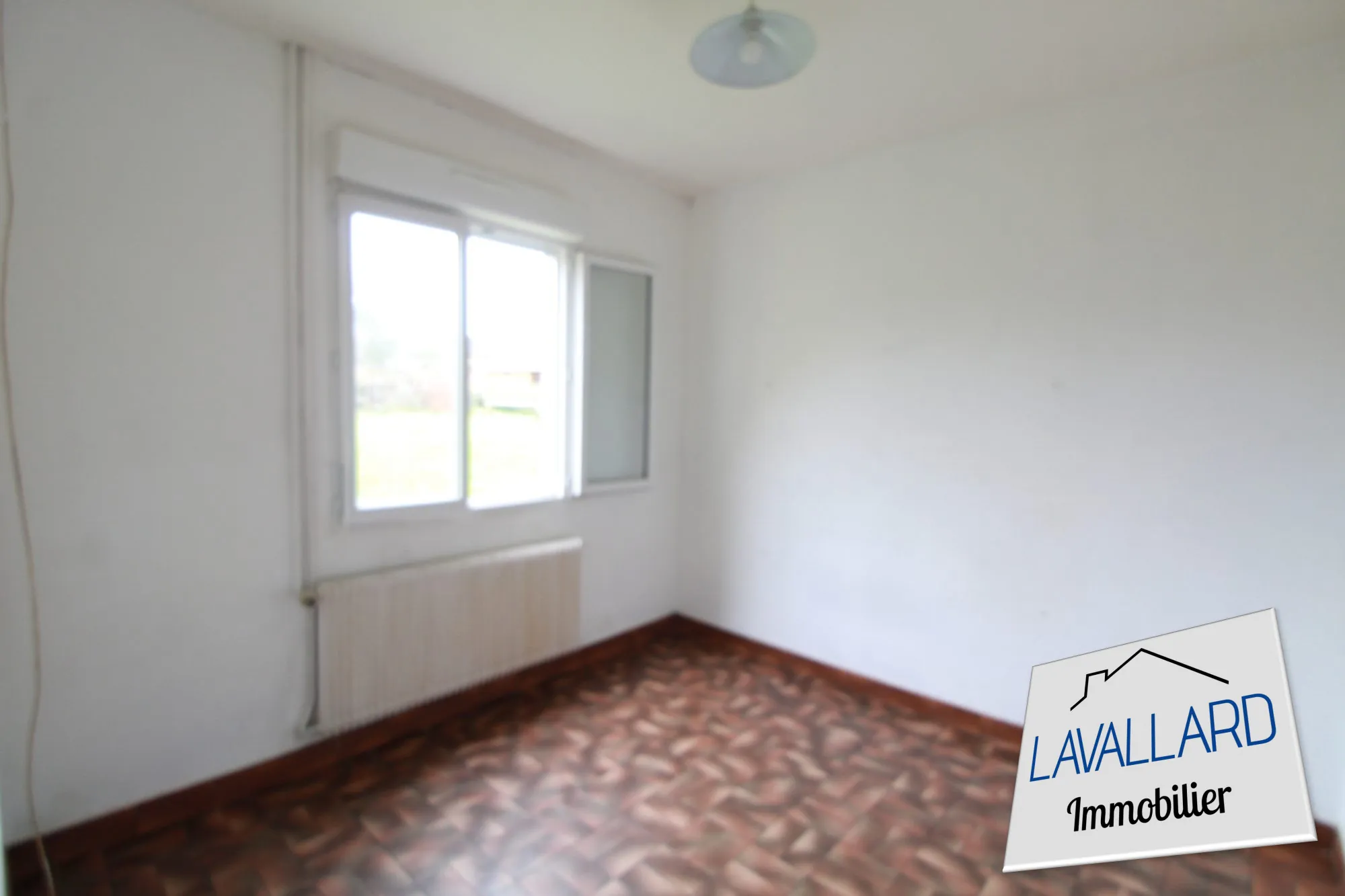 Maison 4 chambres avec garage et terrain à Beauquesne, 120 m² 