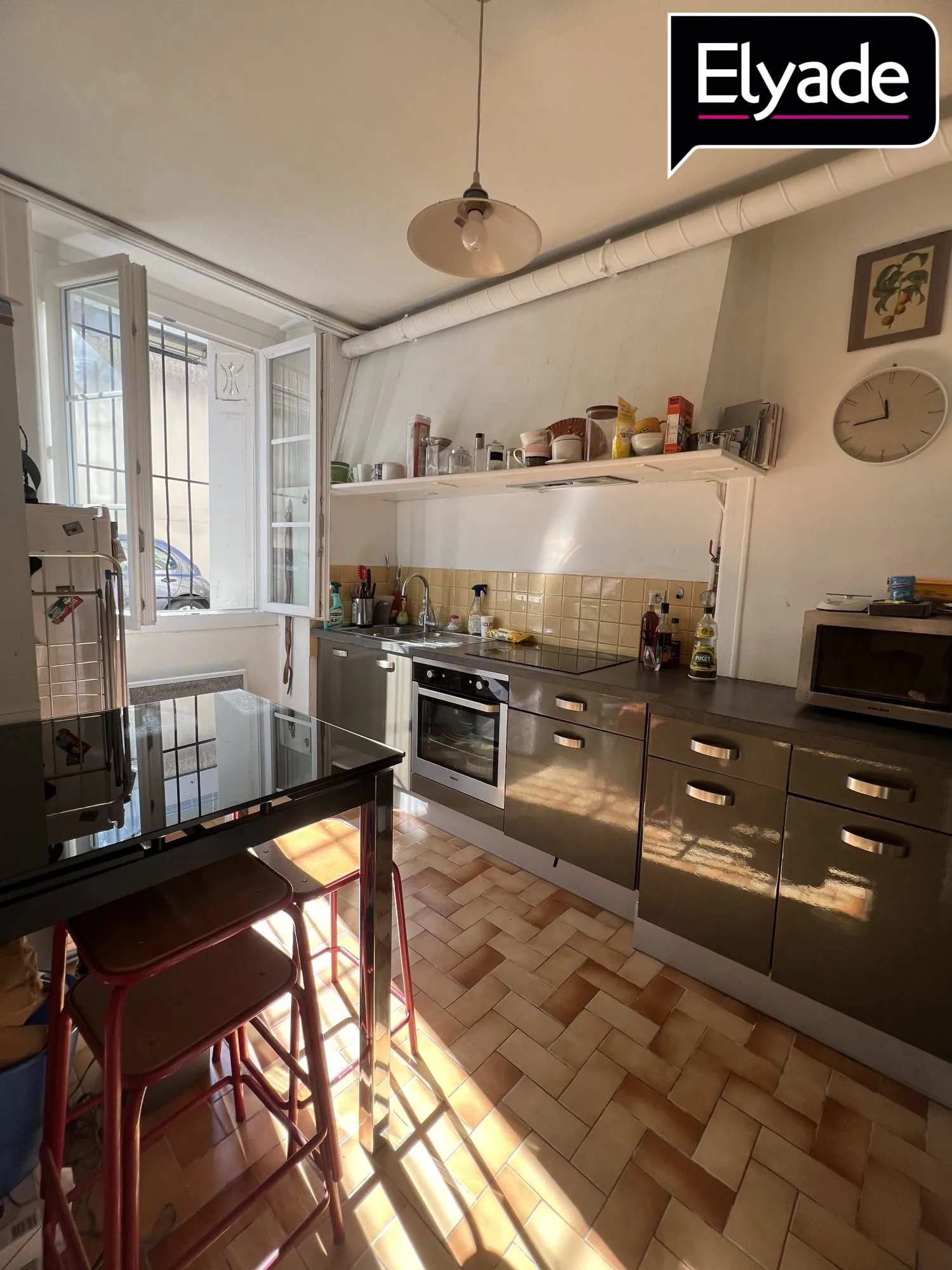 Appartement T1 bis lumineux à vendre dans le quartier des Chartrons à Bordeaux 
