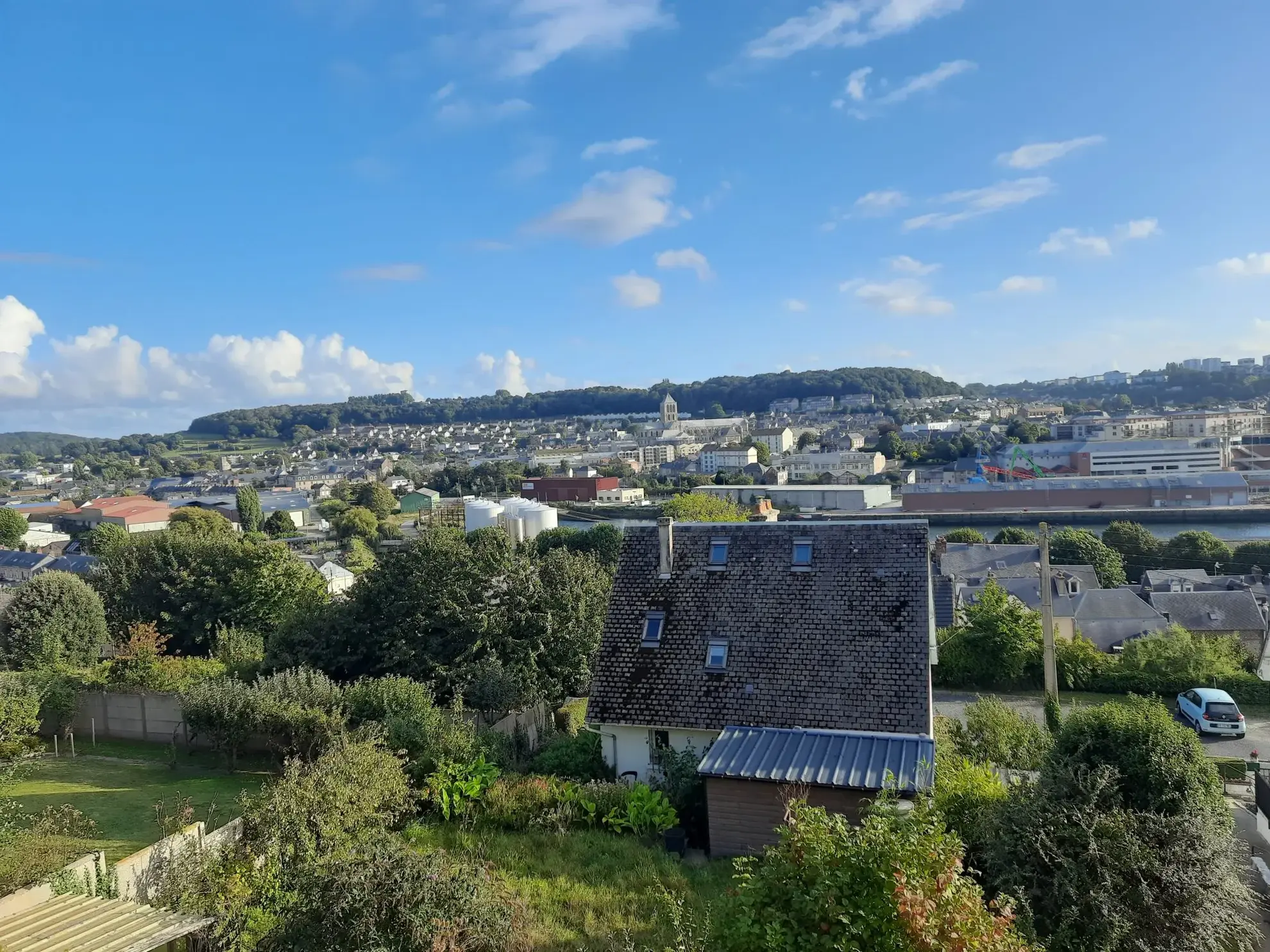 Maison à vendre à Fécamp avec vue mer et grand potentiel 