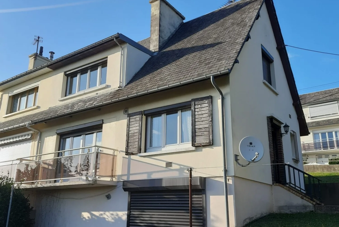 Maison à vendre à Fécamp avec vue mer et grand potentiel 