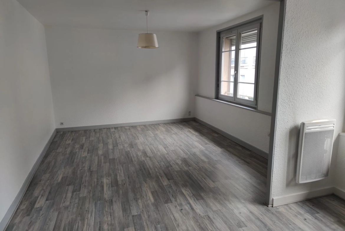 Lot de 4 appartements loués en centre-ville de Montluçon - Investissement rentable 