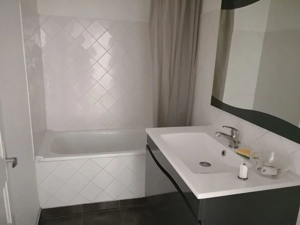 Lot de 4 appartements loués en centre-ville de Montluçon - Investissement rentable 