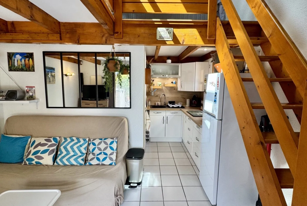 Pavillon 2 pièces avec mezzanine, vue mer, piscine, Narbonne-Plage 