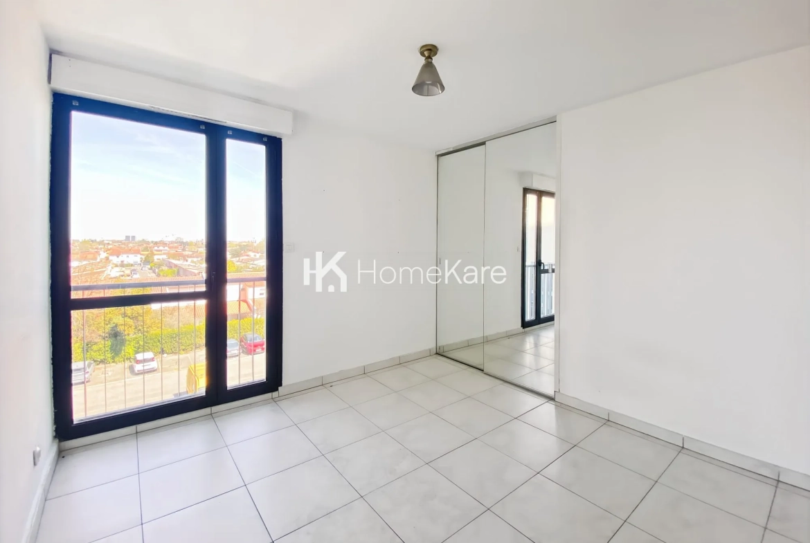 Appartement T4 à Toulouse - Loggia, Cave et Parking - Idéal Investisseur ou Famille 