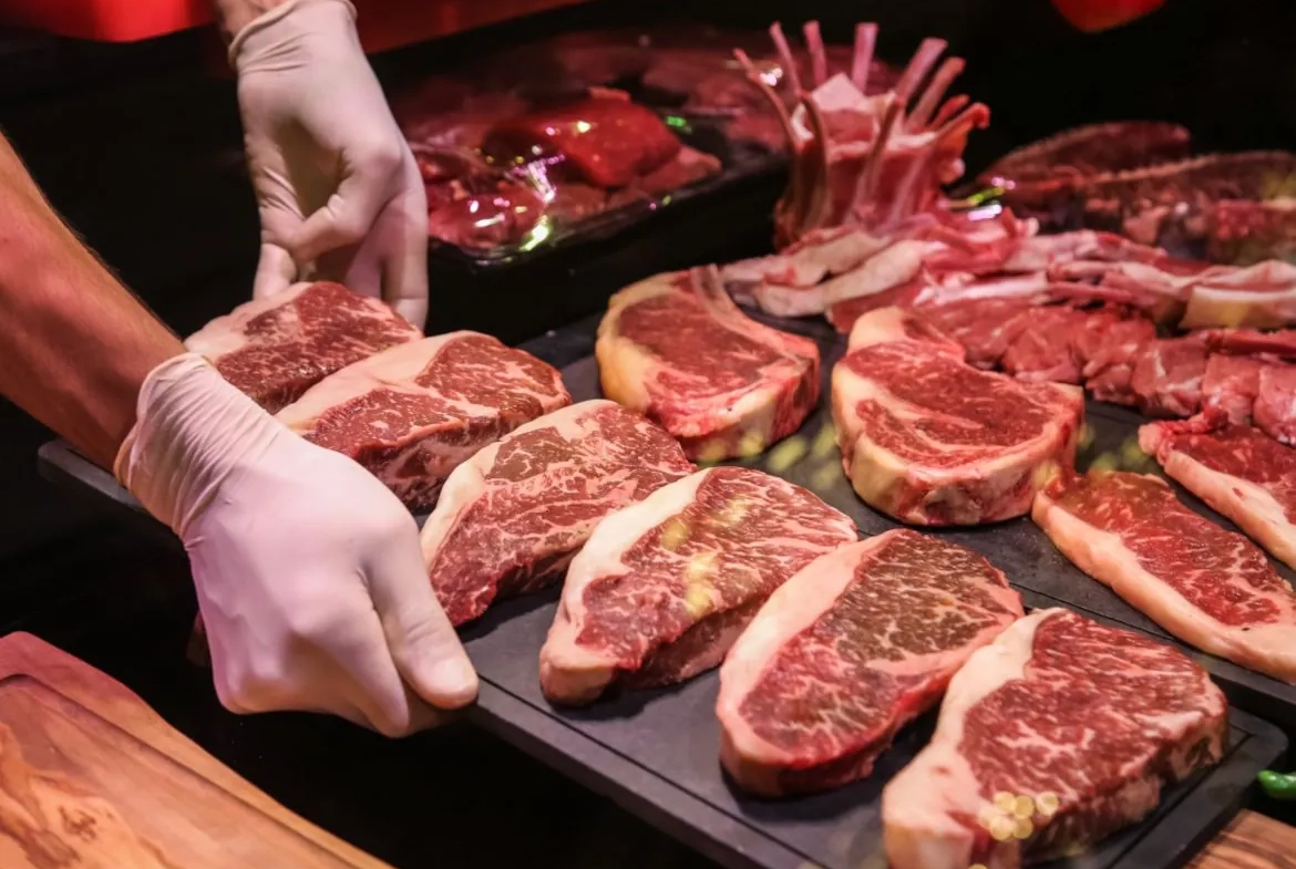 Reprise d'une boucherie en gros et au détail à Fribourg - Activité rentable et bien établie 