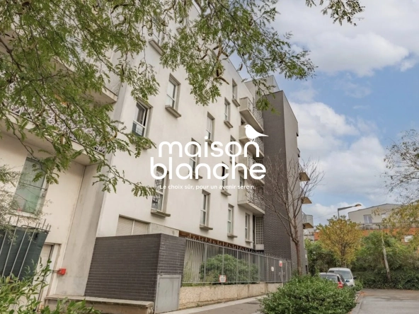 Investissement LMNP à Saint Ouen (93) – Appartement meublé sécurisé avec rendement attractif