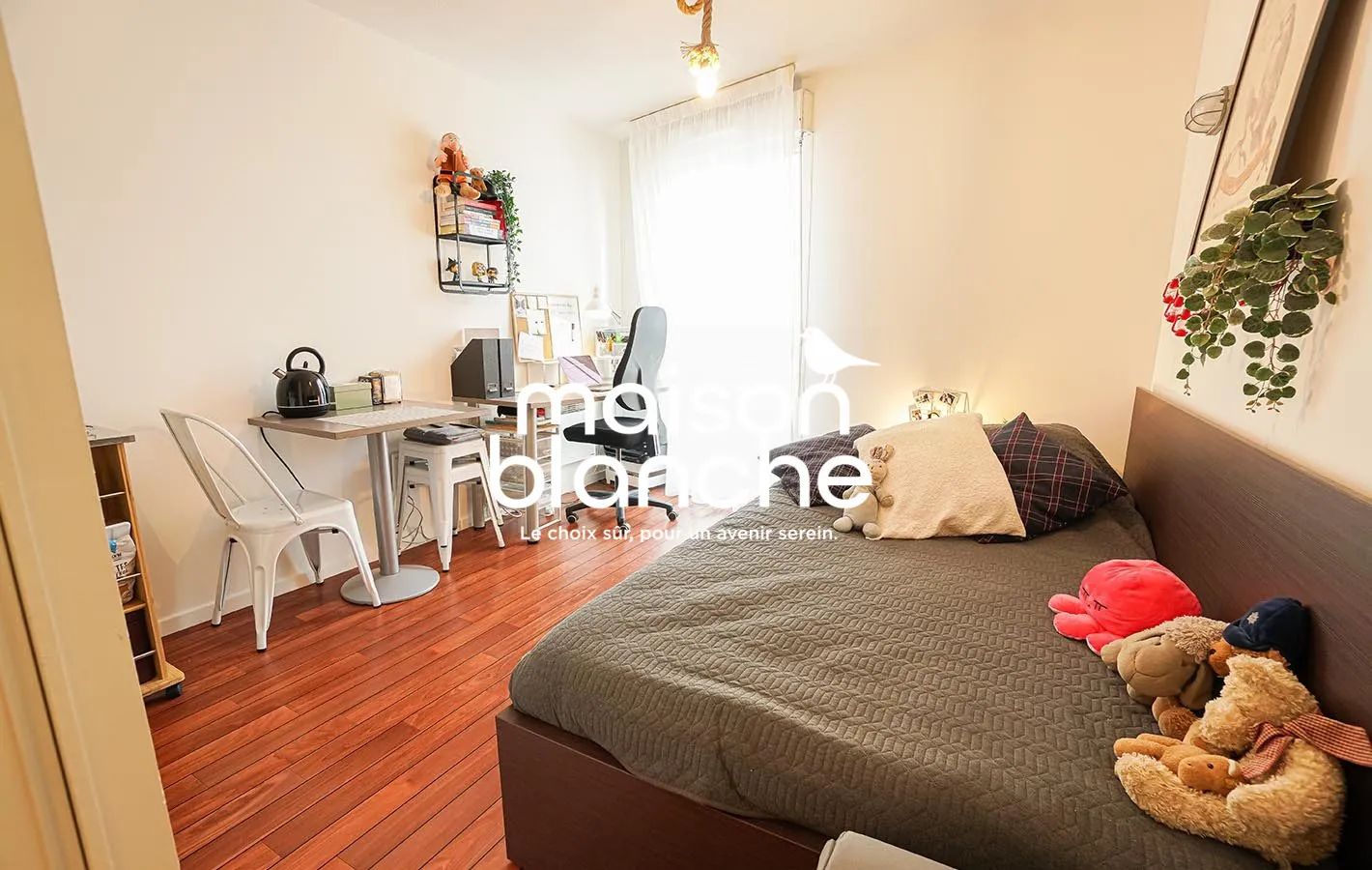 Investissez dans un appartement T1 meublé à Lyon en LMNP avec bail commercial sécurisé 