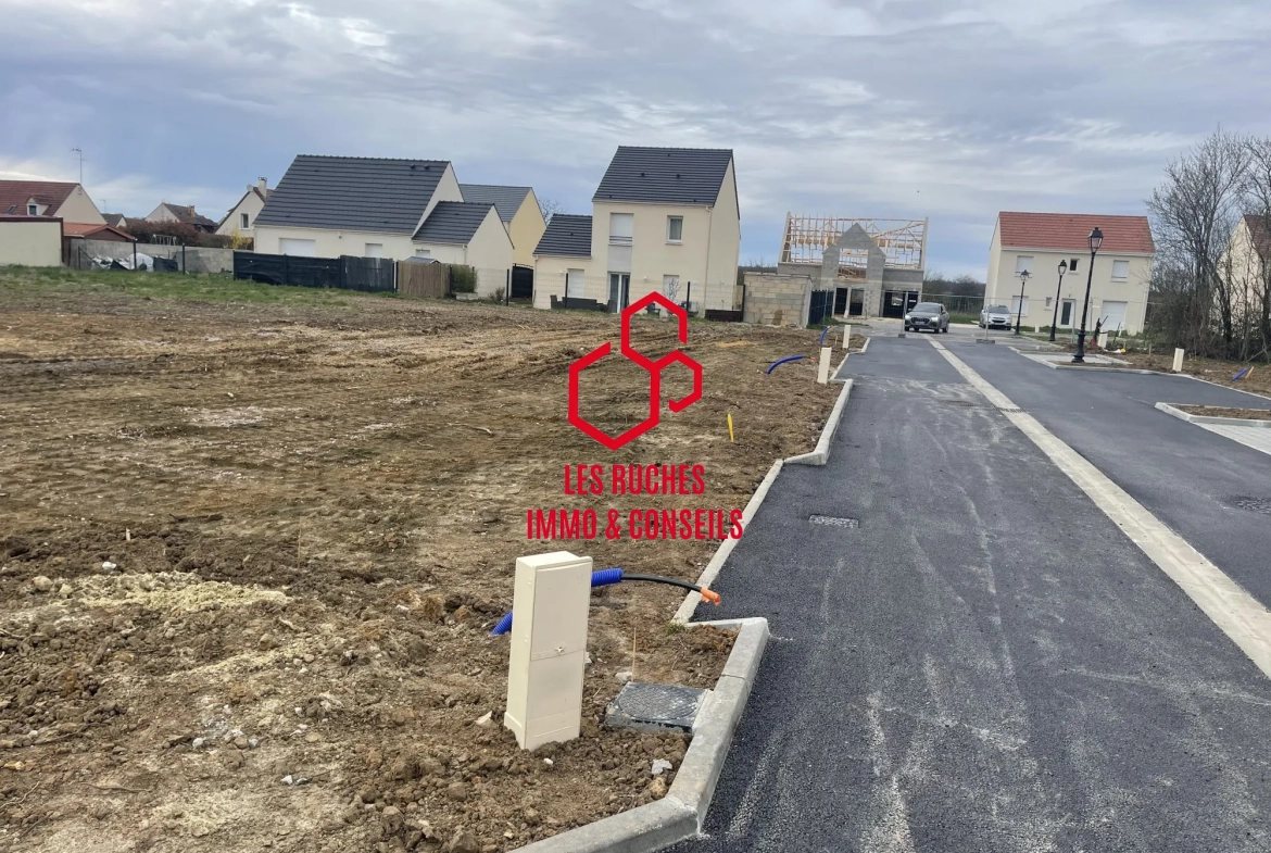 Terrain à vendre à Péroy-les-Gombries de 472 m² idéal pour construction 