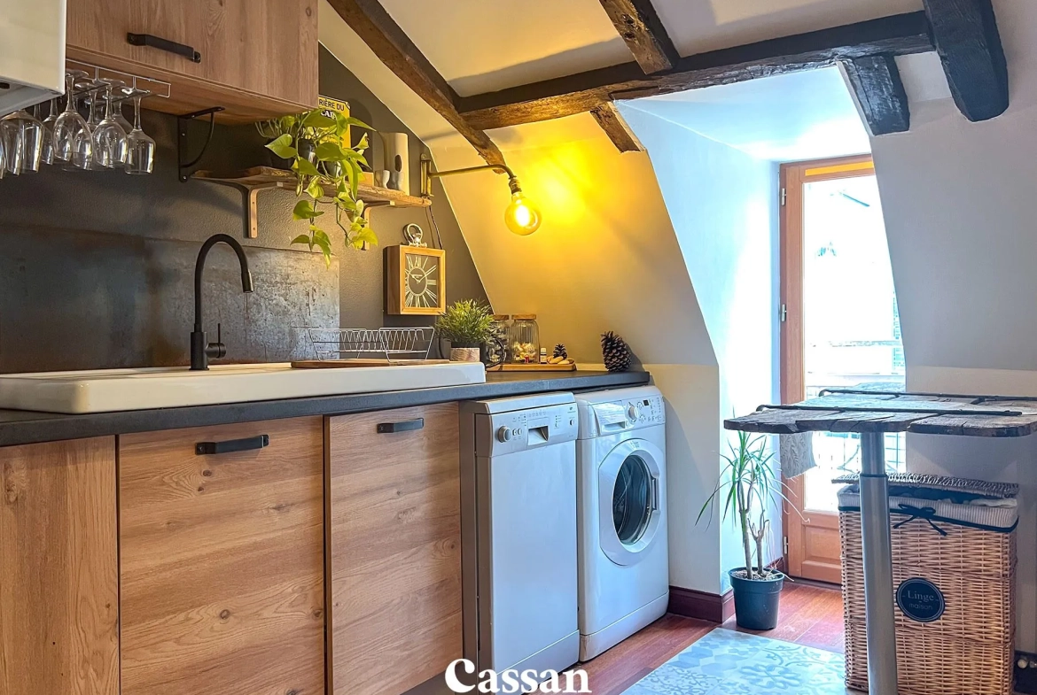 Charmant appartement 3 pièces avec charme ancien à Aurillac secteur Carmes 