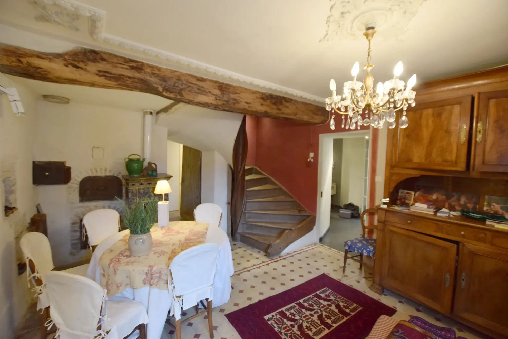 Belle demeure rénovée de 1800 avec jardin et terrasse à Vyans-le-Val - Bussurel 