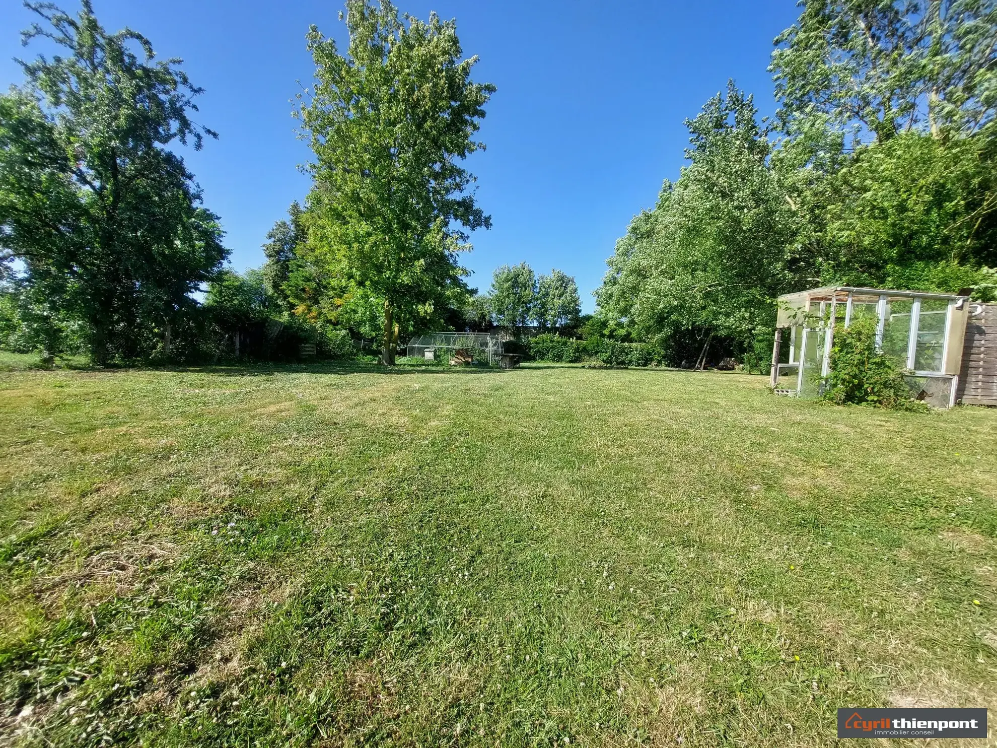 Maison à Nouvion avec 4 chambres, garage et jardin, proche Abbeville 