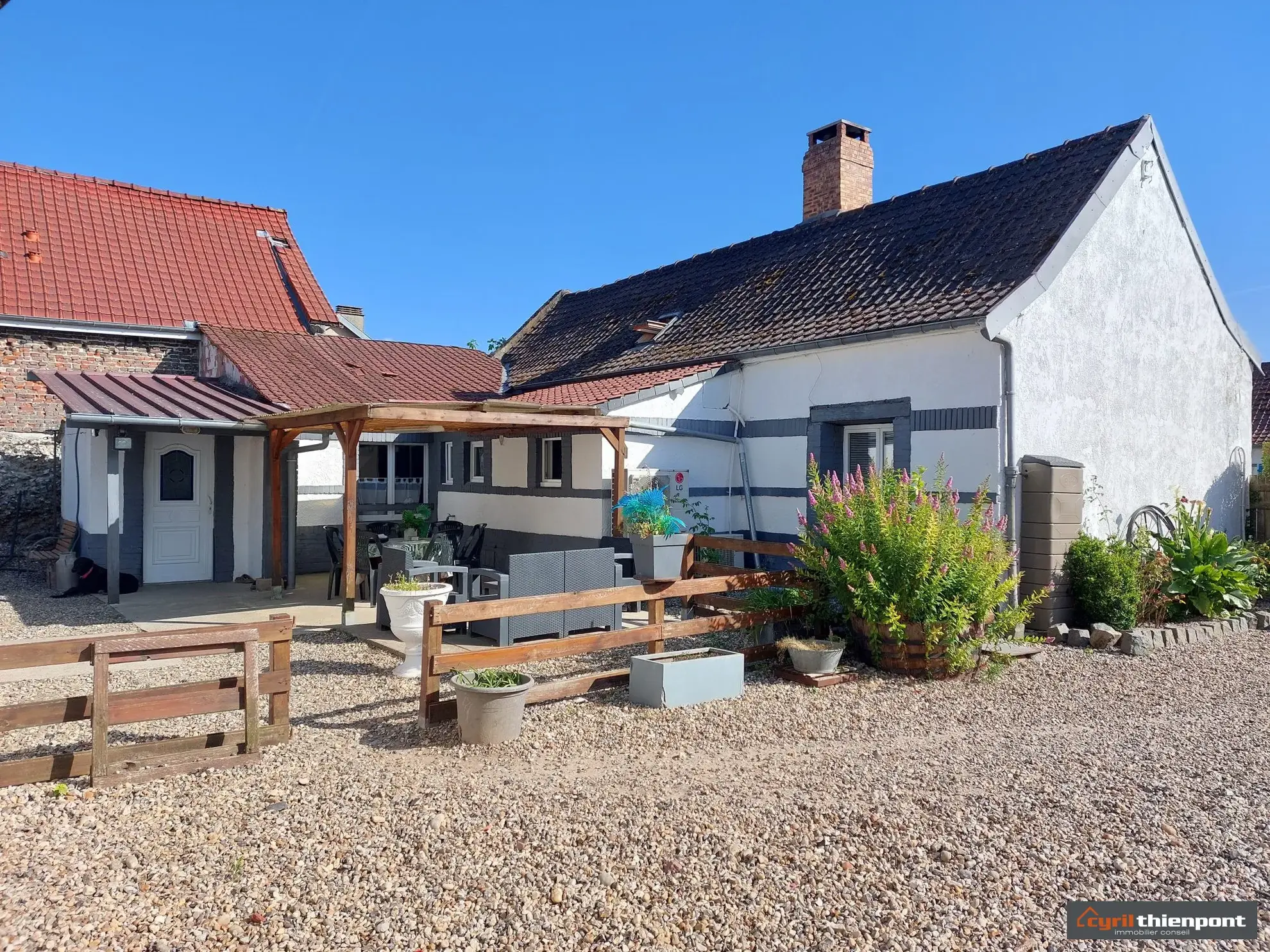 Maison à Nouvion avec 4 chambres, garage et jardin, proche Abbeville 
